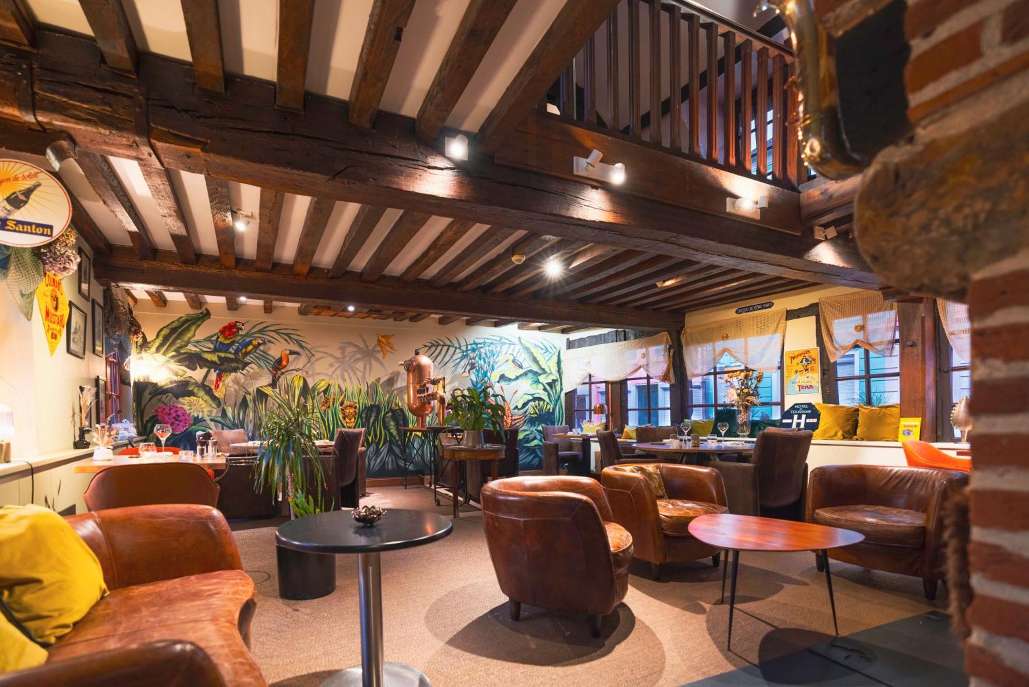 Logis Hotel & Restaurant - Les Hauts De Montreuil Montreuil  Kültér fotó